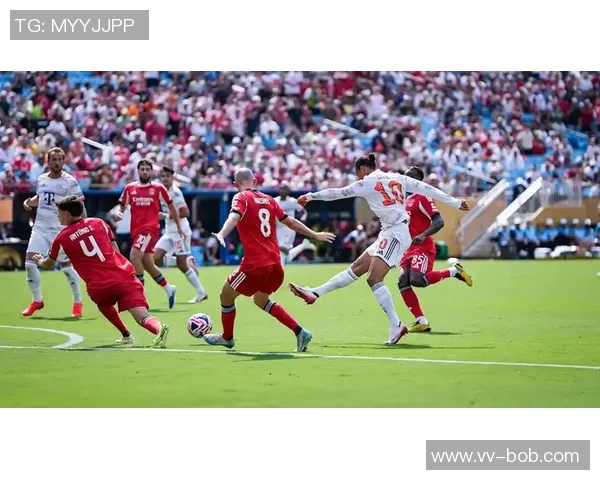 基亚拉将与拜仁签署新合同16岁小将成为俱乐部未来发展核心