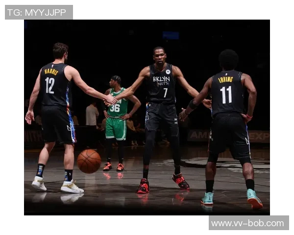 老詹火力全开砍下24分77送三罚六犯表现引热议