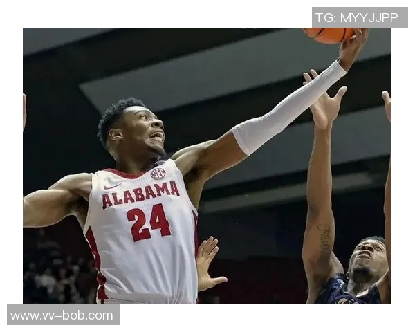 布兰登米勒近期表现出色场均257分助攻与三分命中率均创佳绩 布兰登米勒近期表现出色场均257分助攻与三分命中率均创佳绩