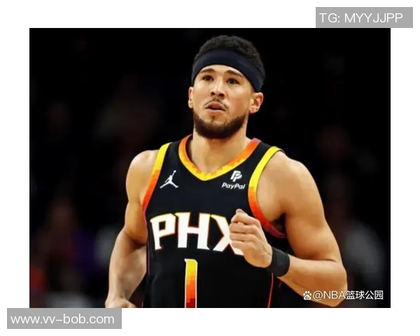 布克谈新赛季期待与责任感受领袖角色的重要性与挑战